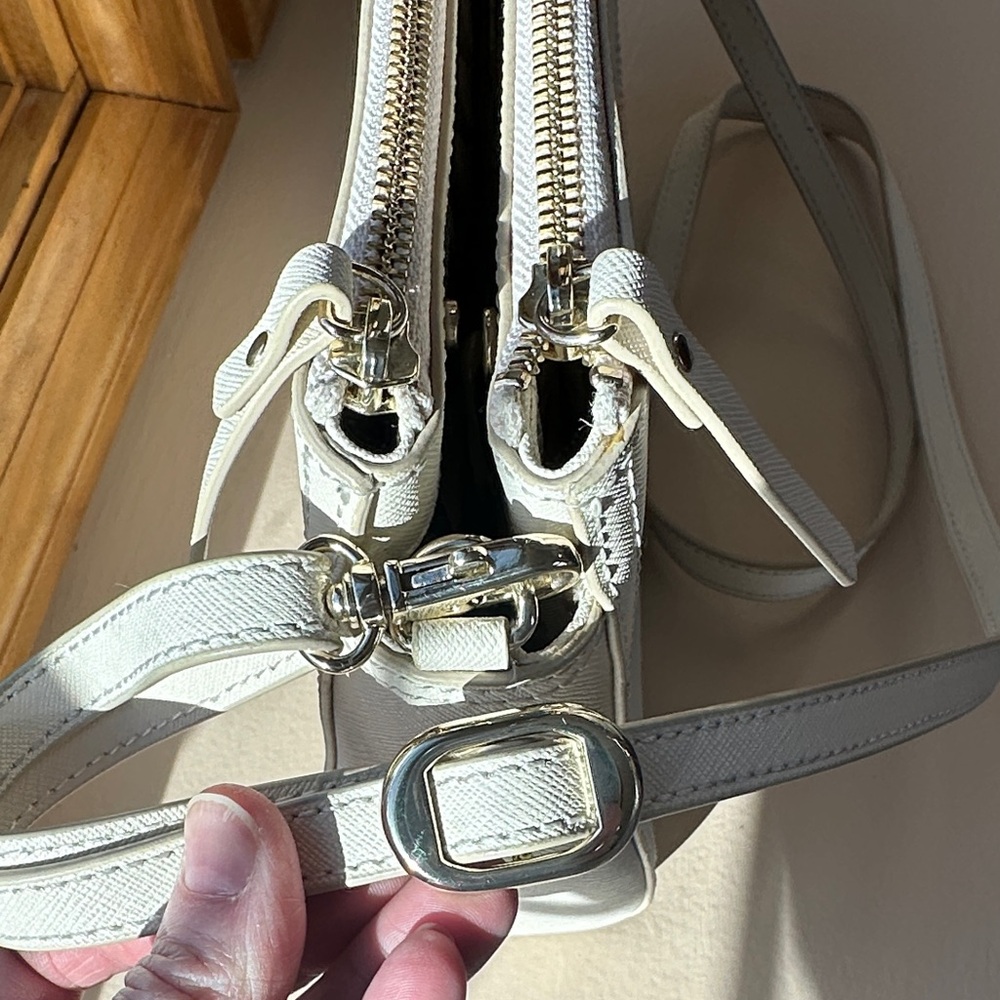 Lo & Sons Pearl Saffiano Leather Crossbody Bag in Ivory - Picture 11 of 16